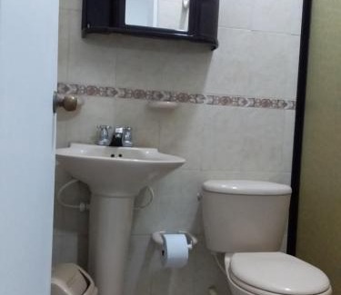 Comuna 2 Apartment | ACOGEDOR