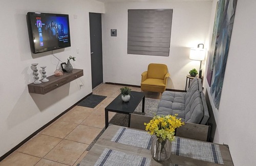 Juarez Municipality House | Acogedora Casa