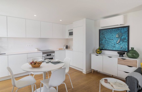 Sao Martinho Apartment | Acqua Residence VIII – Sea View and Pool
