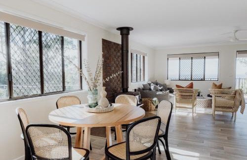 Mount Mellum House | Acreage property, pet friendly, outdoor campfire