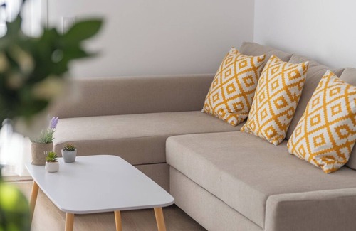 Anafiotika Apartment | Acropolis area 7 min walk to ancient sites and metro