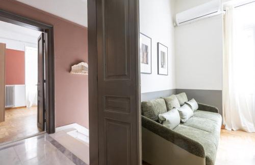 Koukaki Apartment | Acropolis View Rooftop Garden & Jacuzzi