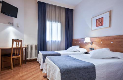 el Fort Pienc Hotel | Acta Antibes