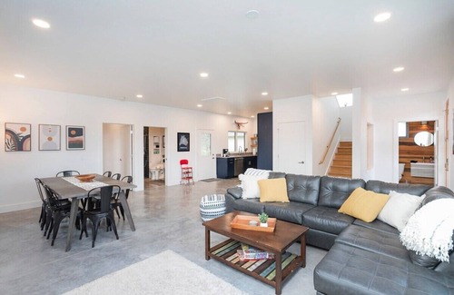 Nashville House | ADA-Accessible Dog Friendly Home with Patio, Yard Ample Parking, Great for Famil