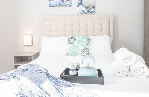 Old Town House | ADA Compliant Apt with WiFi, Close to All - Long Term Stay Discounts