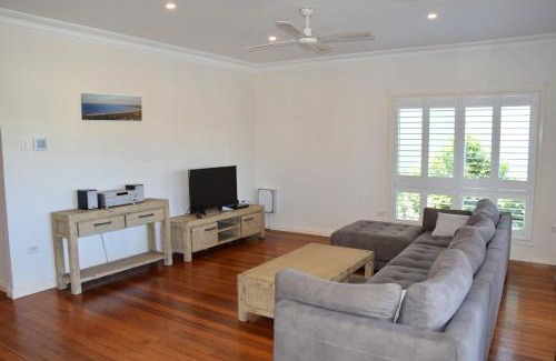 South West Rocks House | Adacos 19 On Sturt - Bring your own linen
