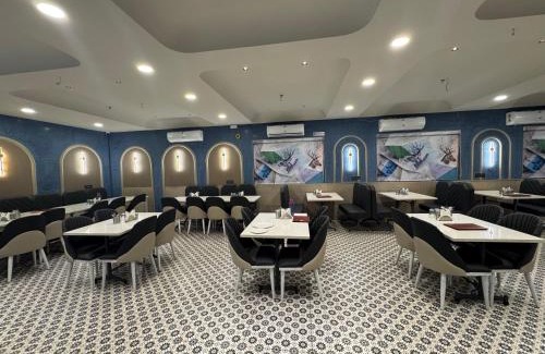 Anand Hotel | Adarsh Hotel