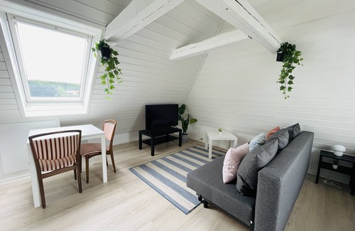 Aalborg Apartment | aday - City Central Loft Studio with Public Parking