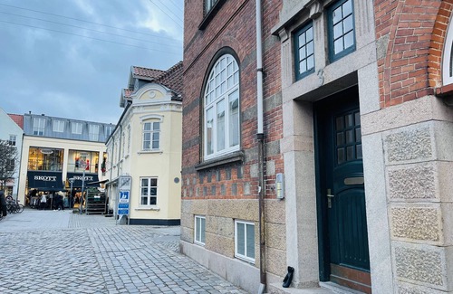 Aalborg Midtby Apartment | aday - Luxurious Studio Apartment in the Heart of Aalborg