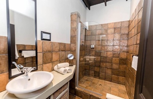 Addo House | Addo African Home