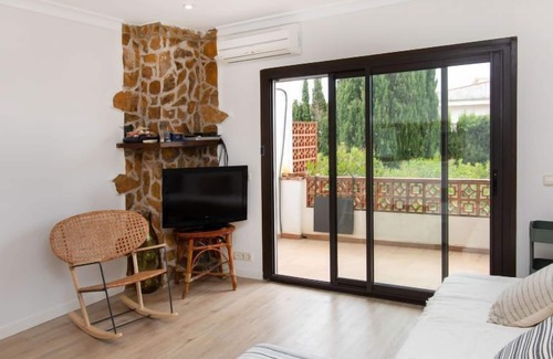 L'Escala Apartment | Adelfa 7 by Interhome