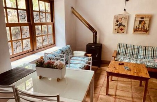 Tesbabo Cottage | Adelfas Baja - Comfy Rural House, El Hierro