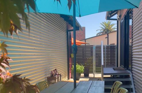 Echuca Apartment | Adelphi Apartments 1 or 1A