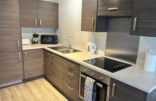 Salford Apartment | Adelphi Wharf Apartments by Beehosting