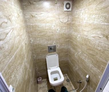 Ain El Turk Apartment | Adem s1