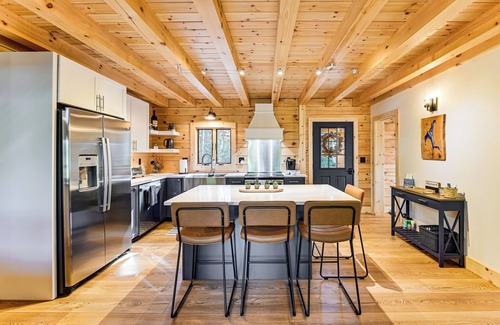 Chestertown Cabin | Adirondack Lakefront Cabin – Modern Luxe Family Escape near Gore & Lake George