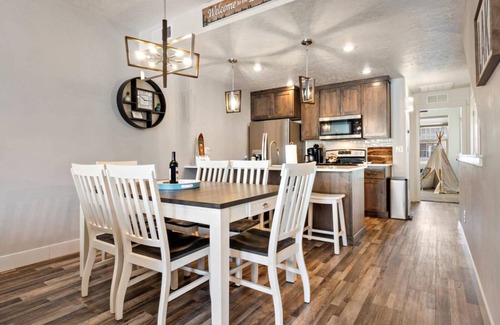 McCall House | Adjacent Escapes McCall Idaho: 2 side by side Townhouses!