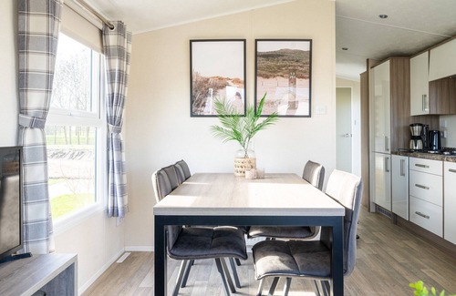 Kerkdriel Ski Chalet | Admirable chalet near the river