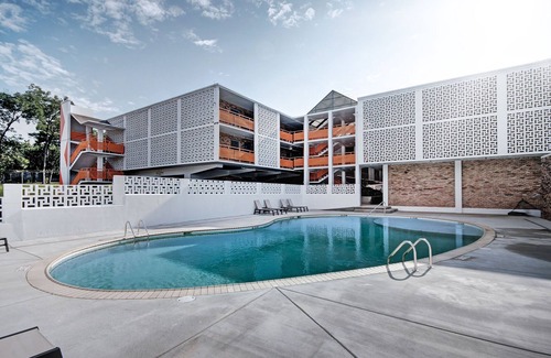 Greater Belhaven Apartment | Admiral Benbow # 259