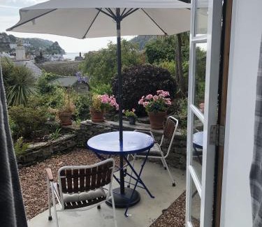 Dartmouth House | Admiral's Quarters - Stunning river and sea views