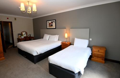 Dunball Hotel | Admiral's Table, Bridgwater by Marston's Inns