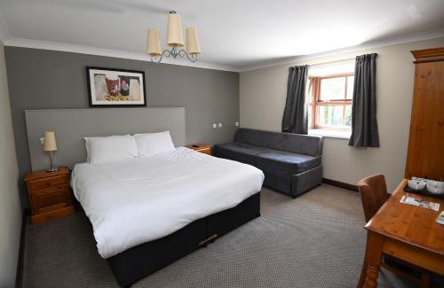 Dunball Hotel | Admiral's Table, Bridgwater by Marston's Inns