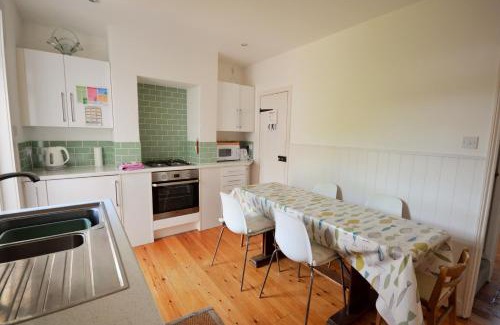 Yarmouth House | Admirals Cottage