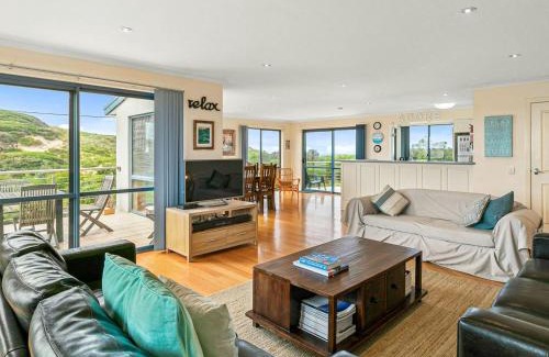 Surf Beach House | Adnajur