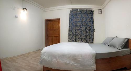 Sohra Bed & Breakfast | Ado Homestay