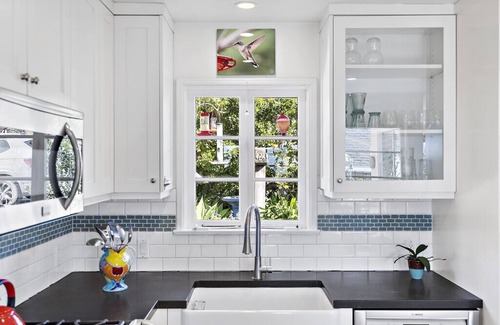 Laguna Beach Cottage | Adorable 1940’s Vintage Ocean View Cottage in the Village