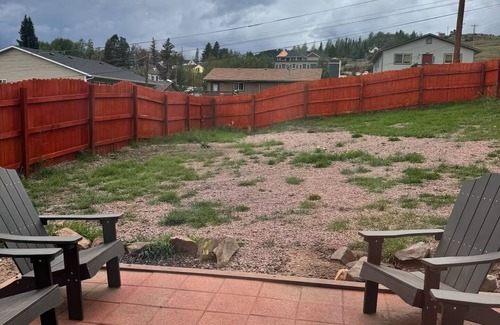 Cripple Creek House | Adorable 2-bedroom house in charming Cripple Creek.