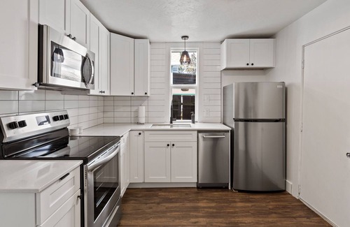 Northtown House | Adorable 2-bedroom home in central Spokane!