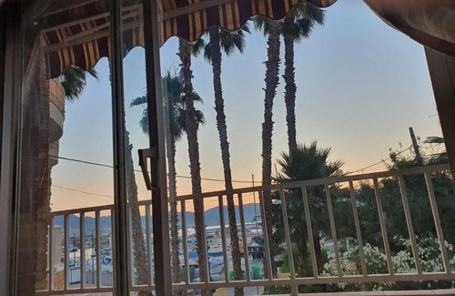Puerto de Mazarron Apartment | Adorable Apartment on the Beach