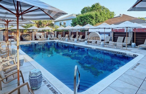 Hitch Village - Fred Wessels Homes Condo | Adorable Apartment on Crawford Square in Downtown
