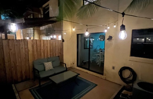 Villages of Seaport House | Adorable Beachside Retreat @ Peacock Beach (pet friendly!)