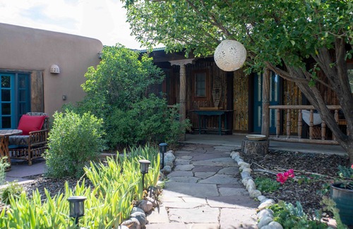 Taos Cabin | Adorable Casita in The Enchanted Circle