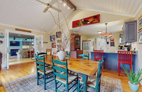 New Buffalo House | Adorable Downtown Cottage with Firepit, Fireplace, & Yard - Walk Everywhere
