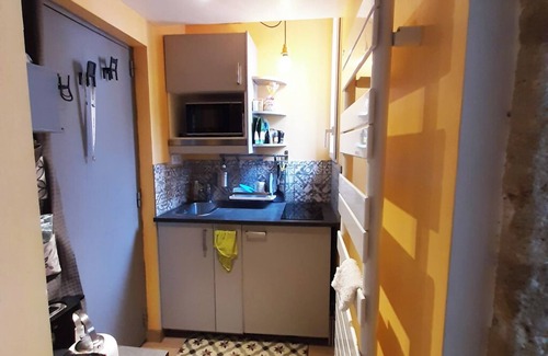 Saint-Bruno - Saint-Victor Apartment | Adorable duplex apartment ideally located in a beautiful Bordeaux building