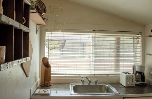 Flagstaff Cottage | Adorable Historic Cottage With Patio & Storage/Walk to Downtown/NAU/Groceries