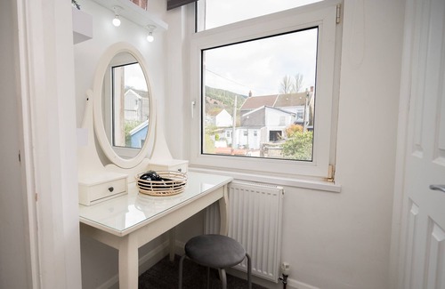 Glyncorrwg House | Adorable House: Afan Forest Park - StayStaycations
