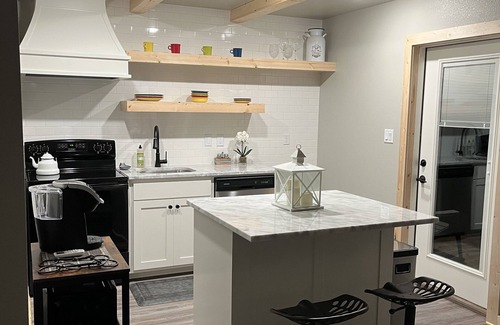 Tyler Cabin | Adorable little cottage "The Farmers Cottage."