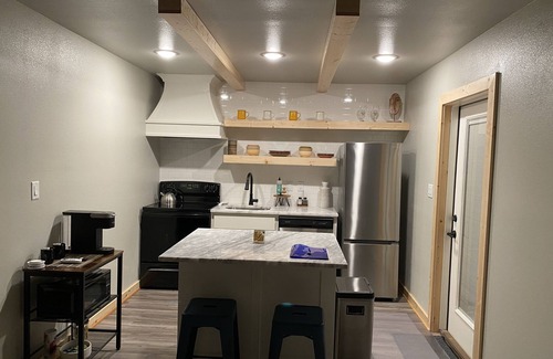 Tyler Cabin | Adorable little cottage "The Farmers Cottage."