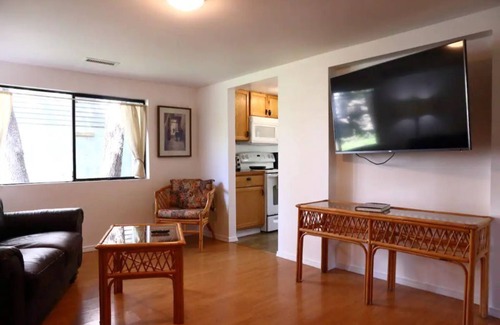 North Beach/Blue Ridge House | Adorable lower unit 1 bedroom in North Beach - Seattle