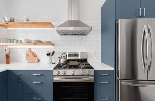 Veterans Park House | Adorable Modern Guesthouse - West Downtown Boise