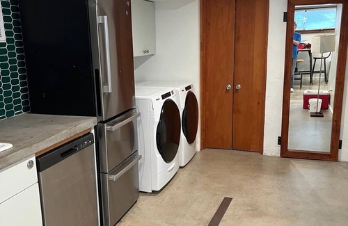 Atlanta House | Adorable one bedroom studio close to downtown Atlanta.