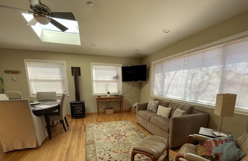 Eastside Santa Cruz Cottage | Adorable One Bedroom Guest House with Hot Tub