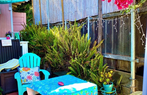 North Park Cottage | Adorable Private Tiny House for Two~ Heart of North Park~San Diego.Safe & Clean.