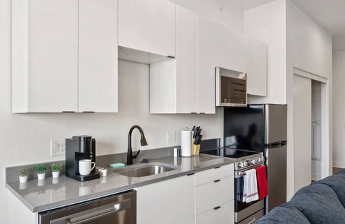 West Colfax Apartment | Adorable Sloans Lake Studio