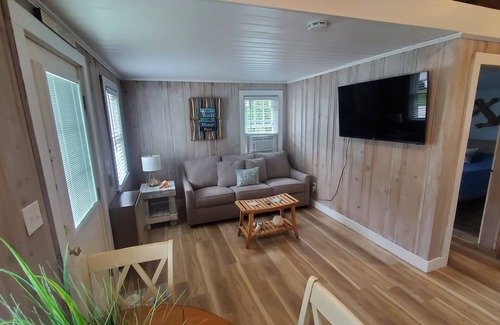 West Dennis Cottage | Adorable Unique Rental in West Dennis, MA Unit 4