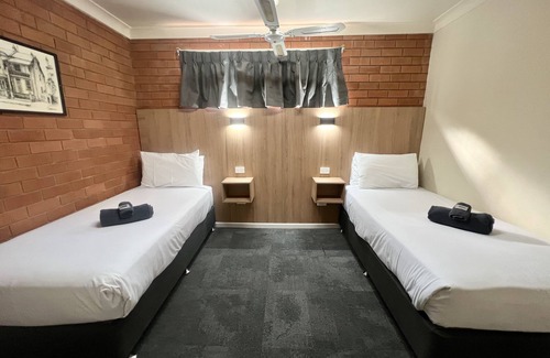 Forbes Hotel | Adrian Motel